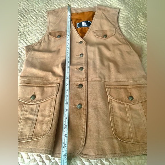 Tan Suede Vest Jacket - Picture 11 of 12